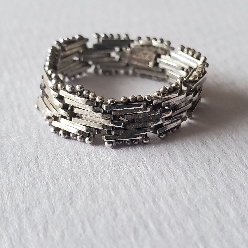 Milar 925 hinged ring